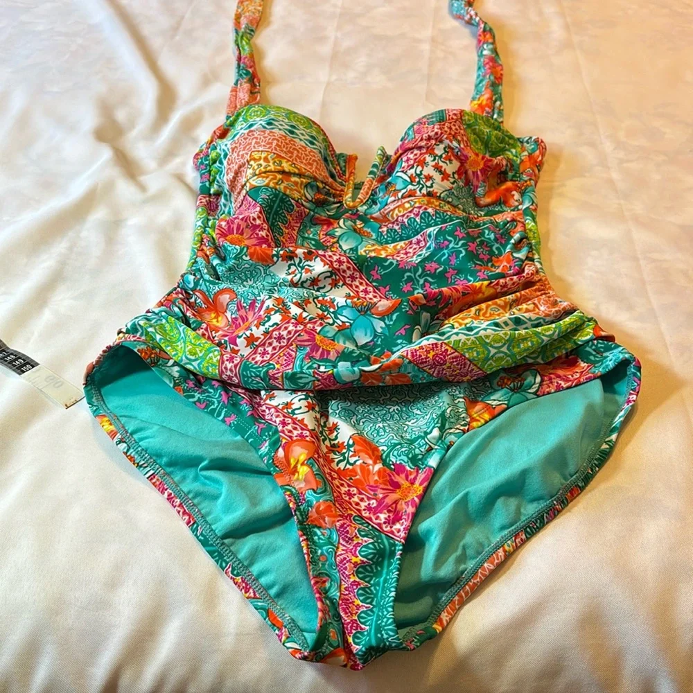 Into the Bleu by American Vibrant mixed Print Swimsuit with Matching Cover-up 14 - Picture 4 of 16
